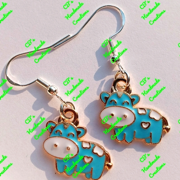 Blueberry Cow Earrings - Picture 1 of 1